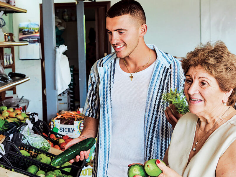 British-Italian TikToker Giuseppe Federici and his nonna Marianna shop for produce at an Italian market