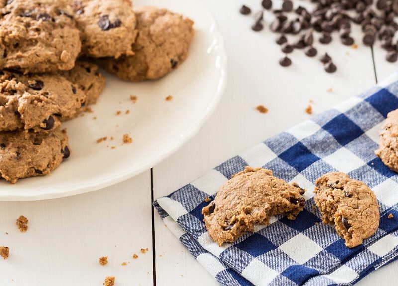 Vegan Lunchbox Chocolate Chip Cookies