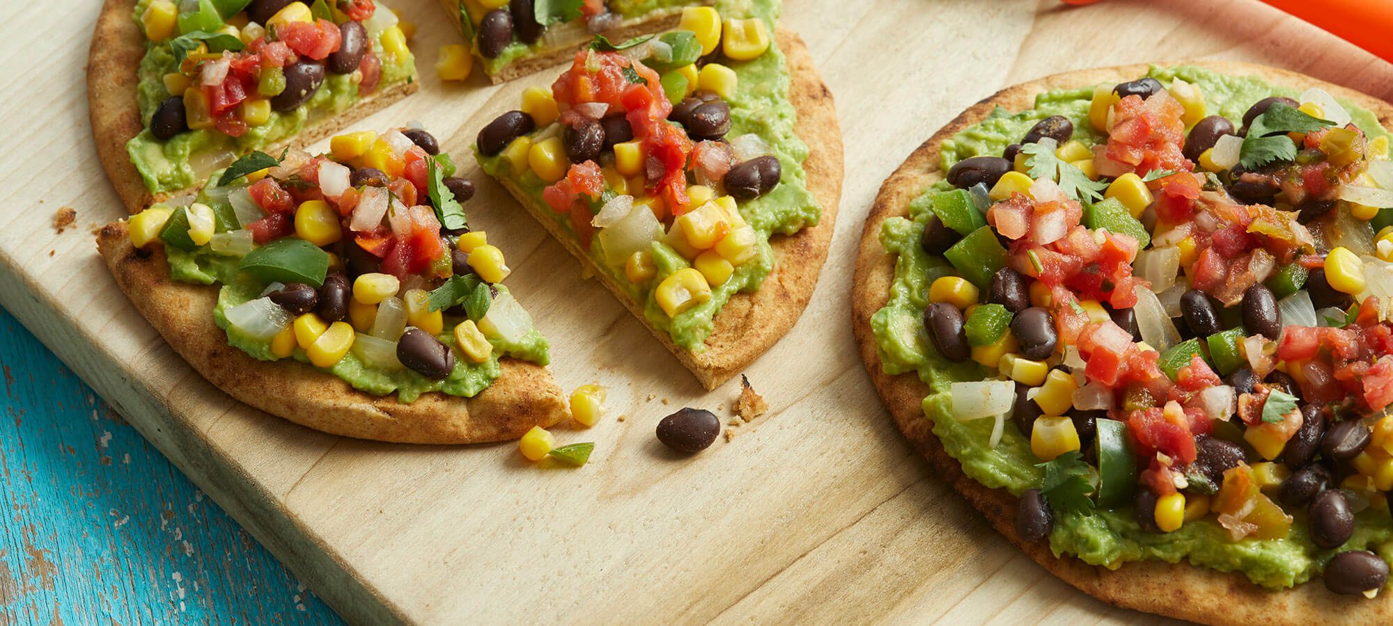 Tex-Mex Pita Pizzas